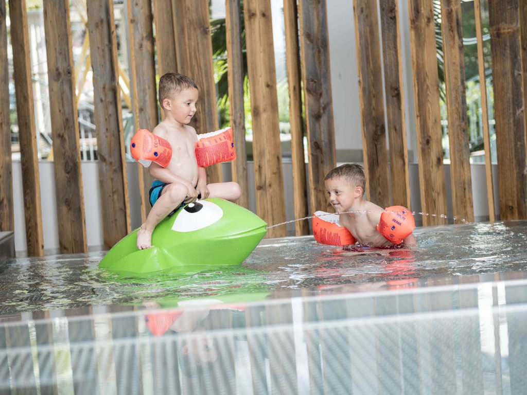 Un family hotel vicino a Merano con piscine