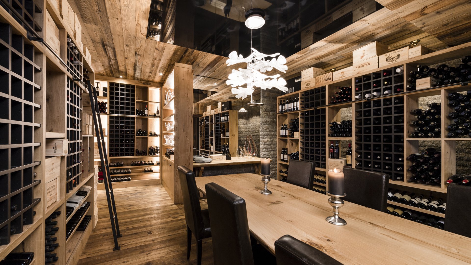 A hotel in Val Passiria/Passeiertal with 4-star S vinotheque