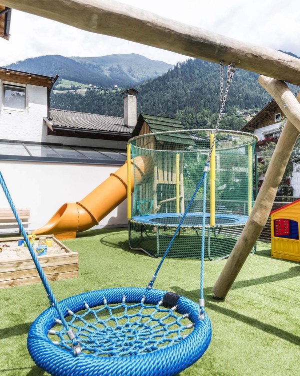 The Stroblhof: your family hotel in South Tyrol with a pool