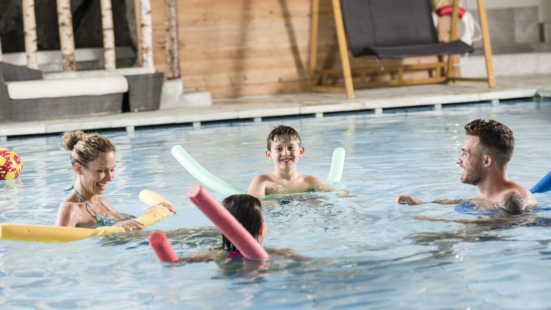 STROBLHOF: il vostro hotel per bambini con piscina in Alto Adige